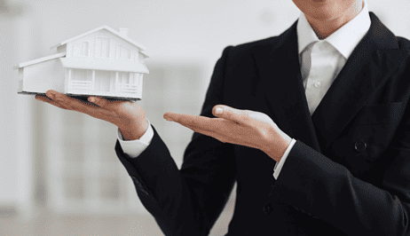 How Many Houses Do Realtors Sell Annually